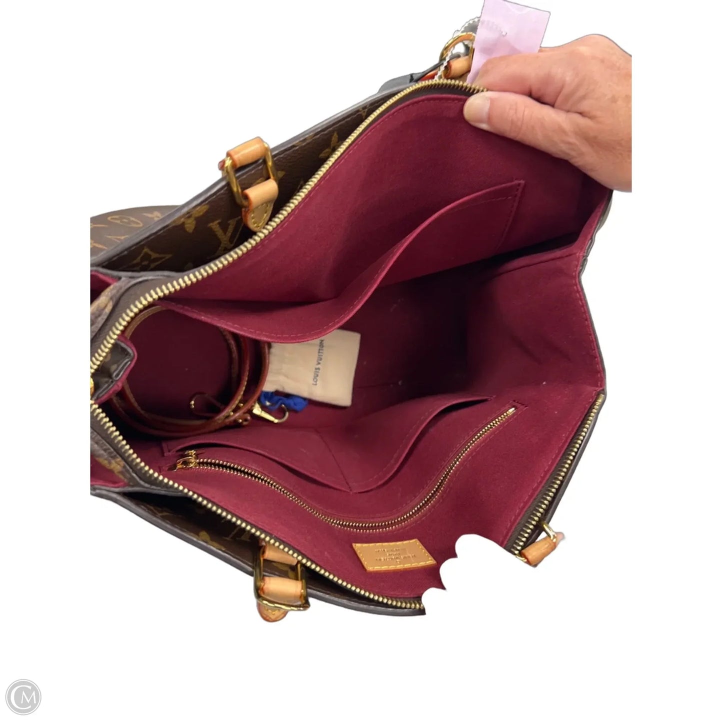 Handbag Luxury Designer By Louis Vuitton, Size: Large