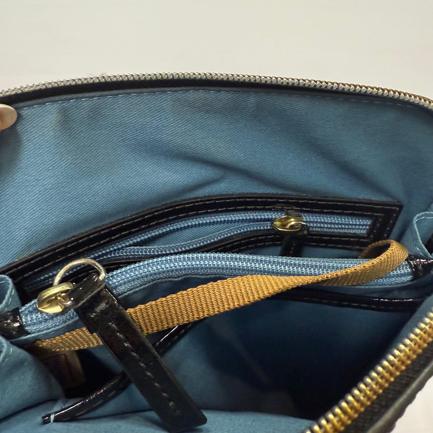 Crossbody Designer By Dooney And Bourke, Size: Medium