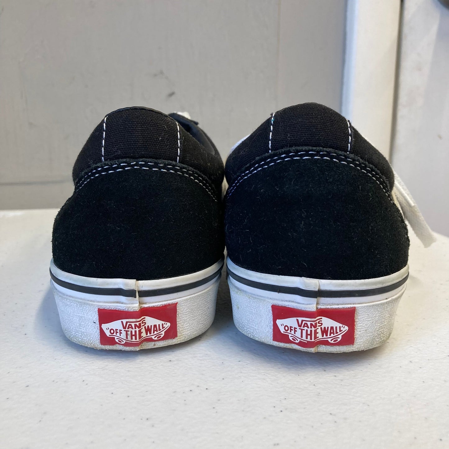 Shoes Sneakers By Vans In Black & White, Size:9.5