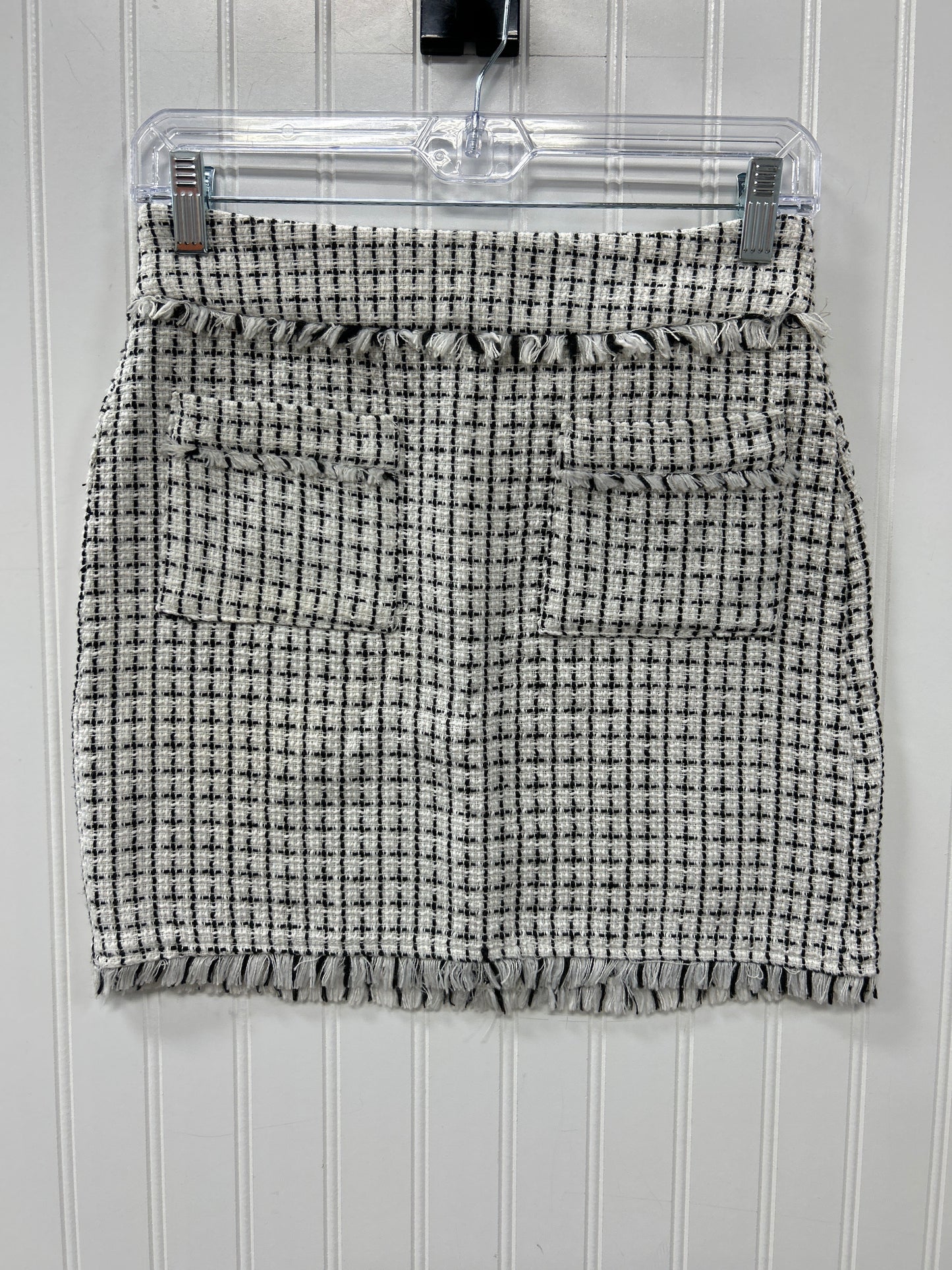 Skirt Mini & Short By Love And Liberty In Black & White, Size:Xs