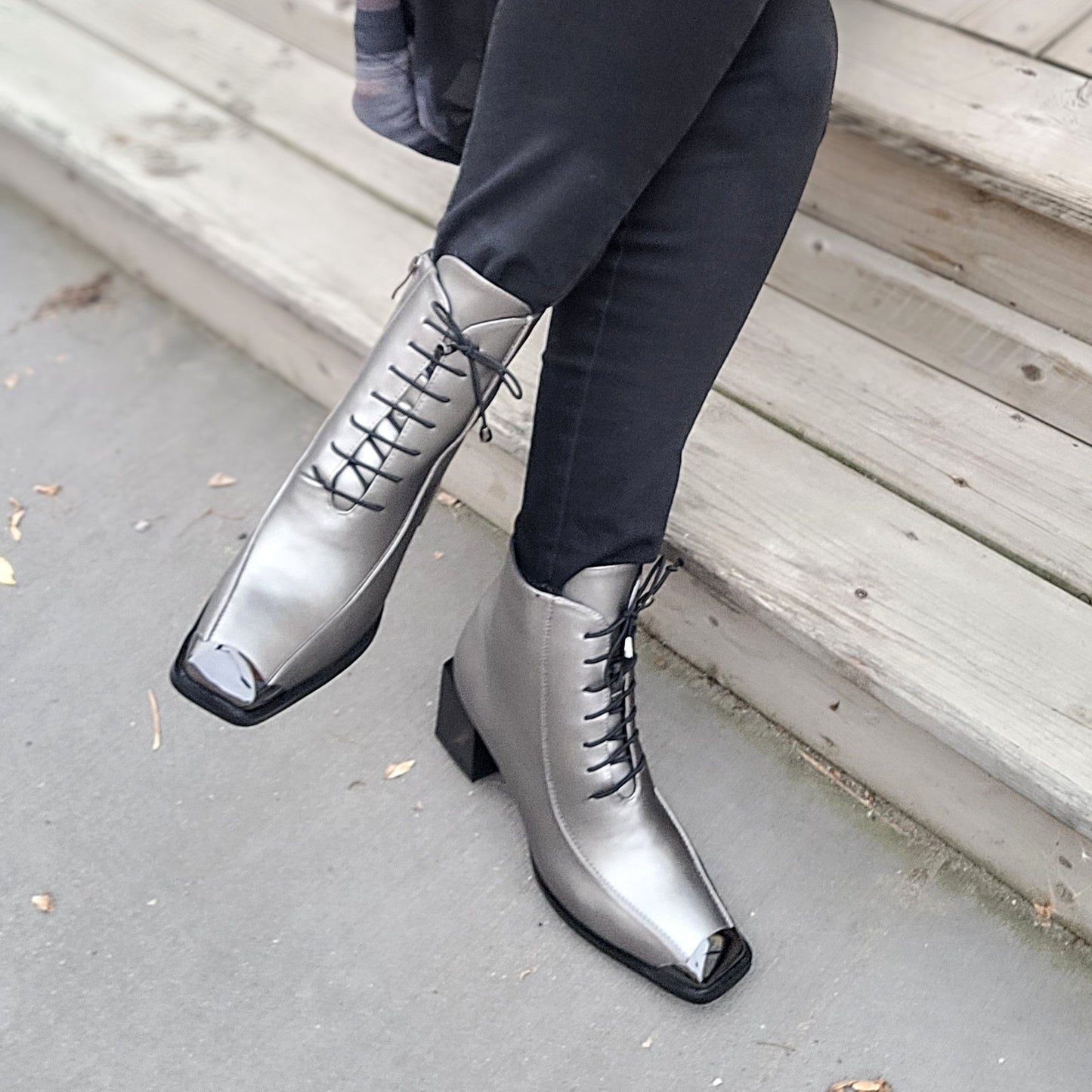 Boots Ankle Heels By AZURA THATGIRL bootie In Bronze, Size: 9/40