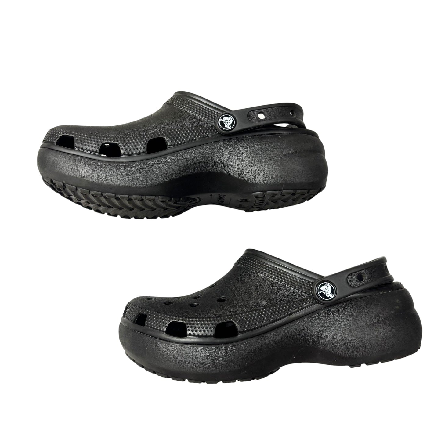 Shoes Flats By Crocs In Black, Size: 8