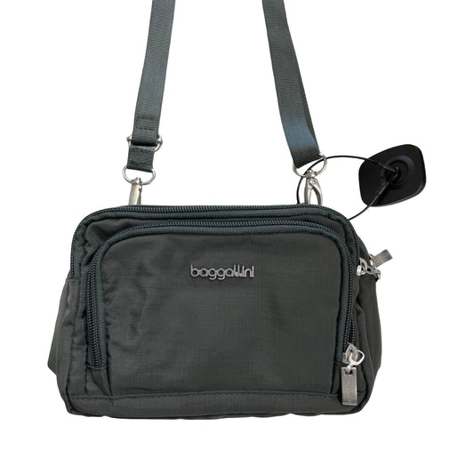 Handbag By Baggallini In Grey, Size:Small
