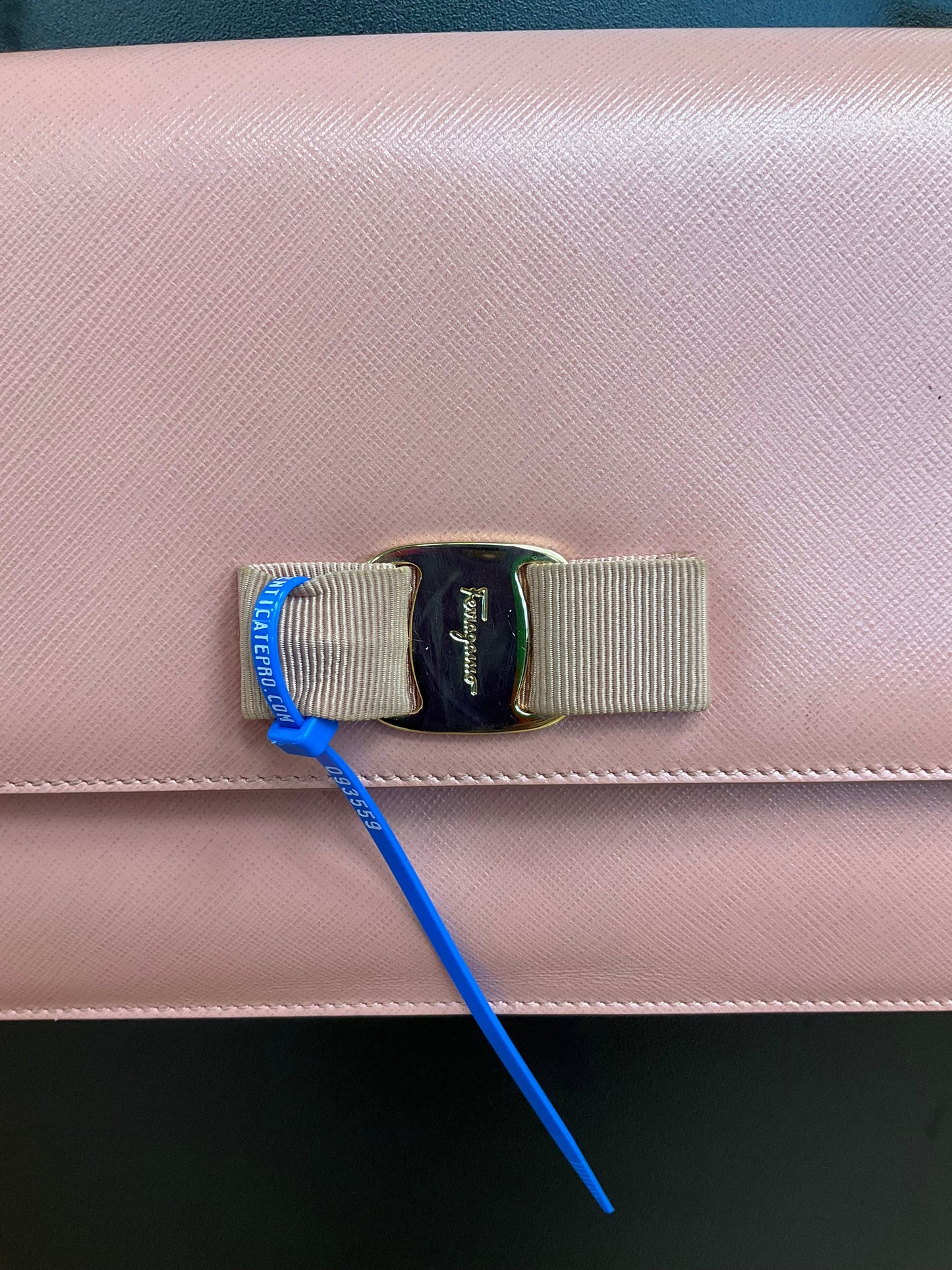 Crossbody Luxury Designer By Ferragamo, Size: Medium