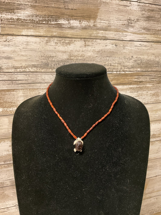 Necklace Pendant By Clothes Mentor In Brown & Cream