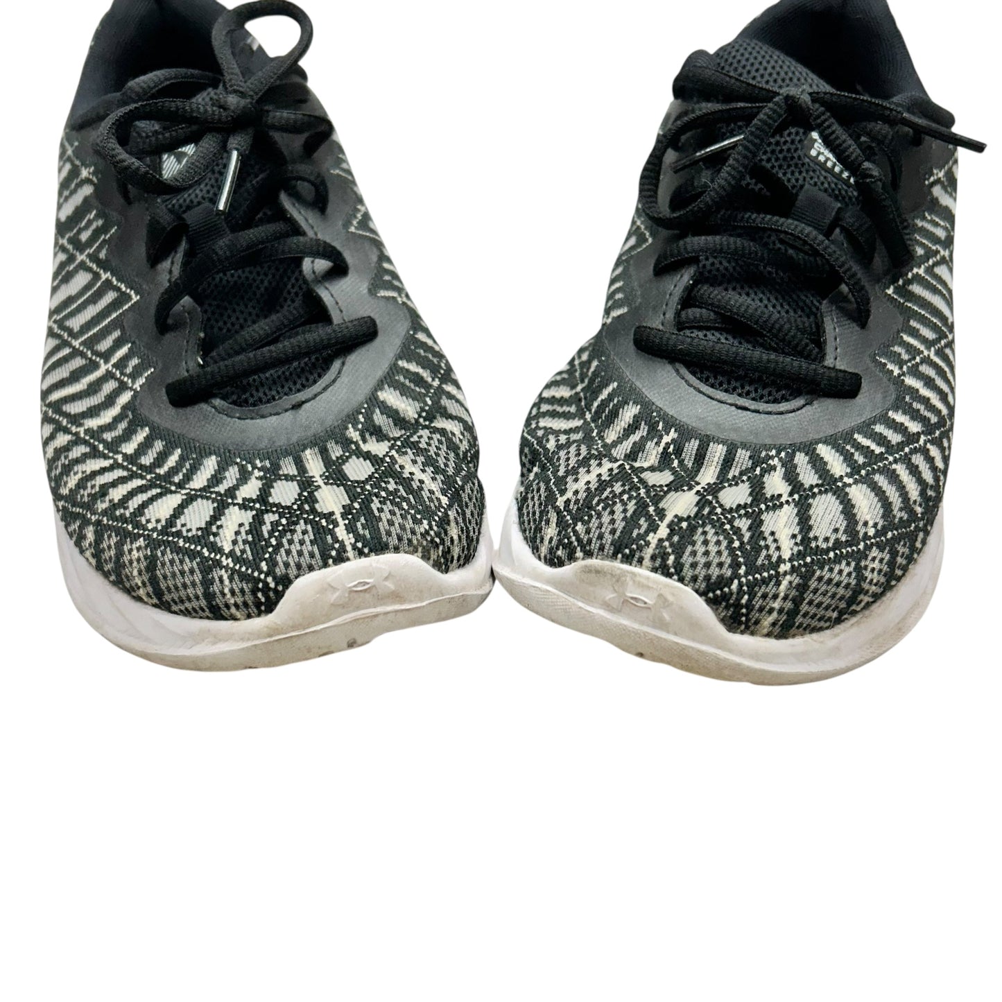 Shoes Athletic By Under Armour In Black & White, Size: 7