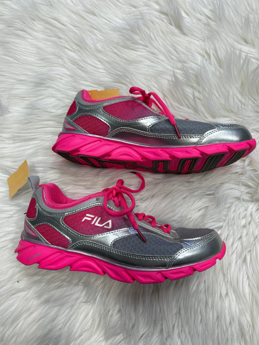 Shoes Athletic By Fila In Grey & Pink, Size:7.5