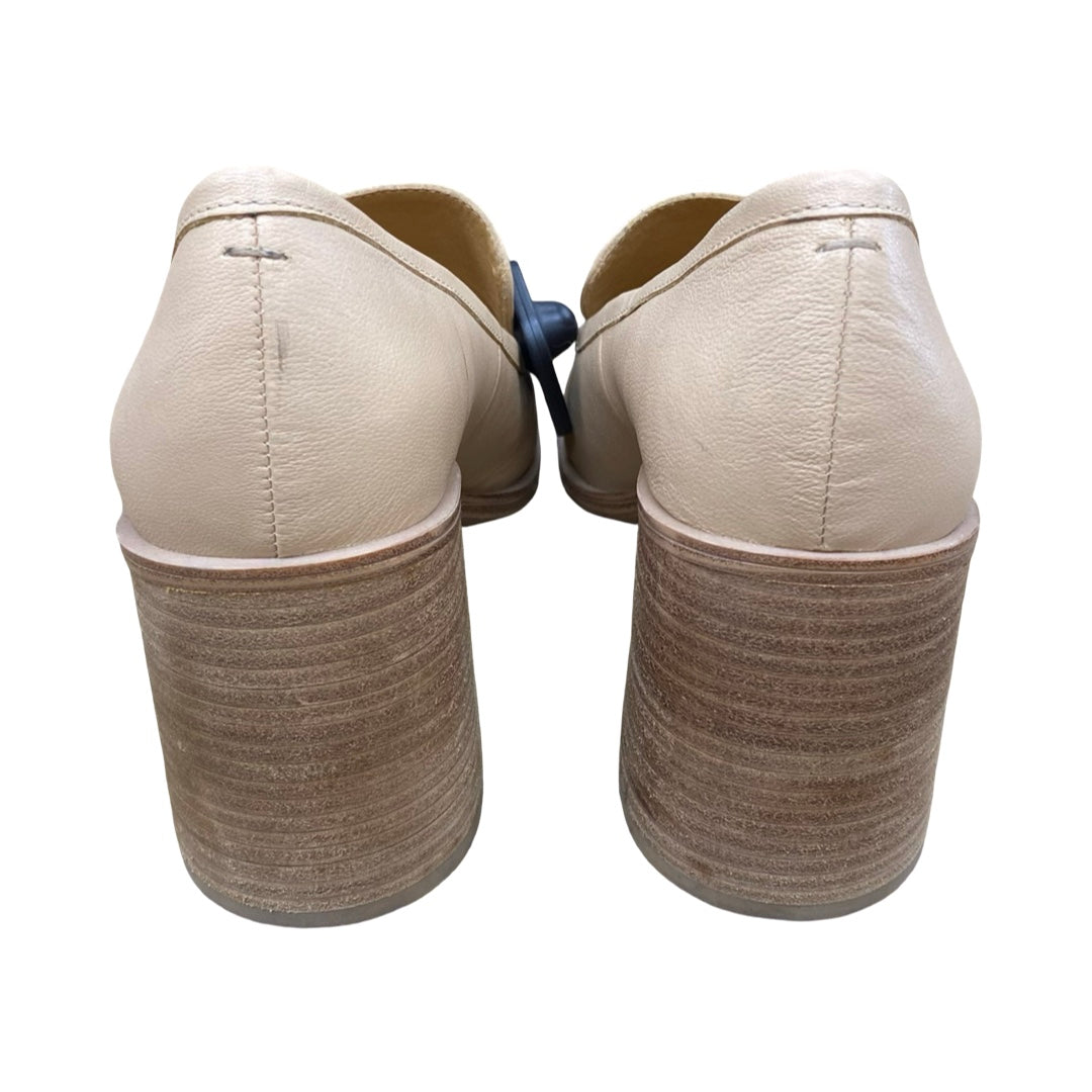 Shoes Heels Block By Crown Vintage In Beige, Size:9