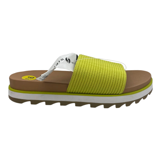 Sandals Flats By Sorel In Green, Size:9.5