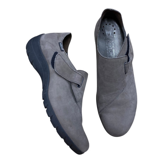 Shoes Flats By Mephisto In Taupe, Size:9.5