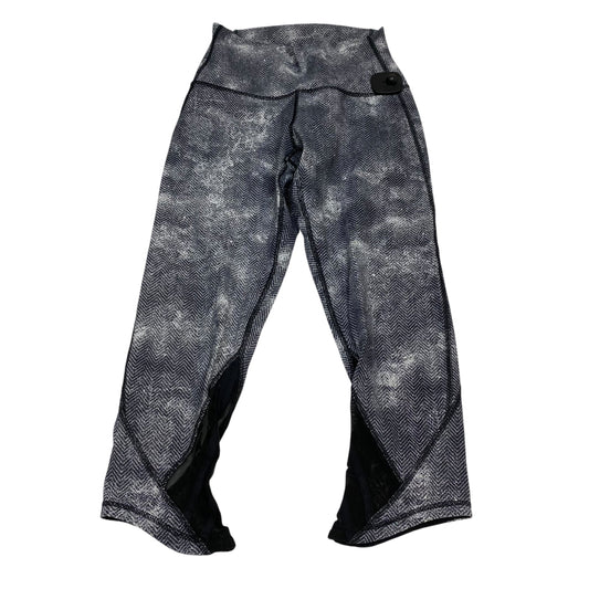 Athletic Leggings Capris Designer By Lululemon In Black, Size:6