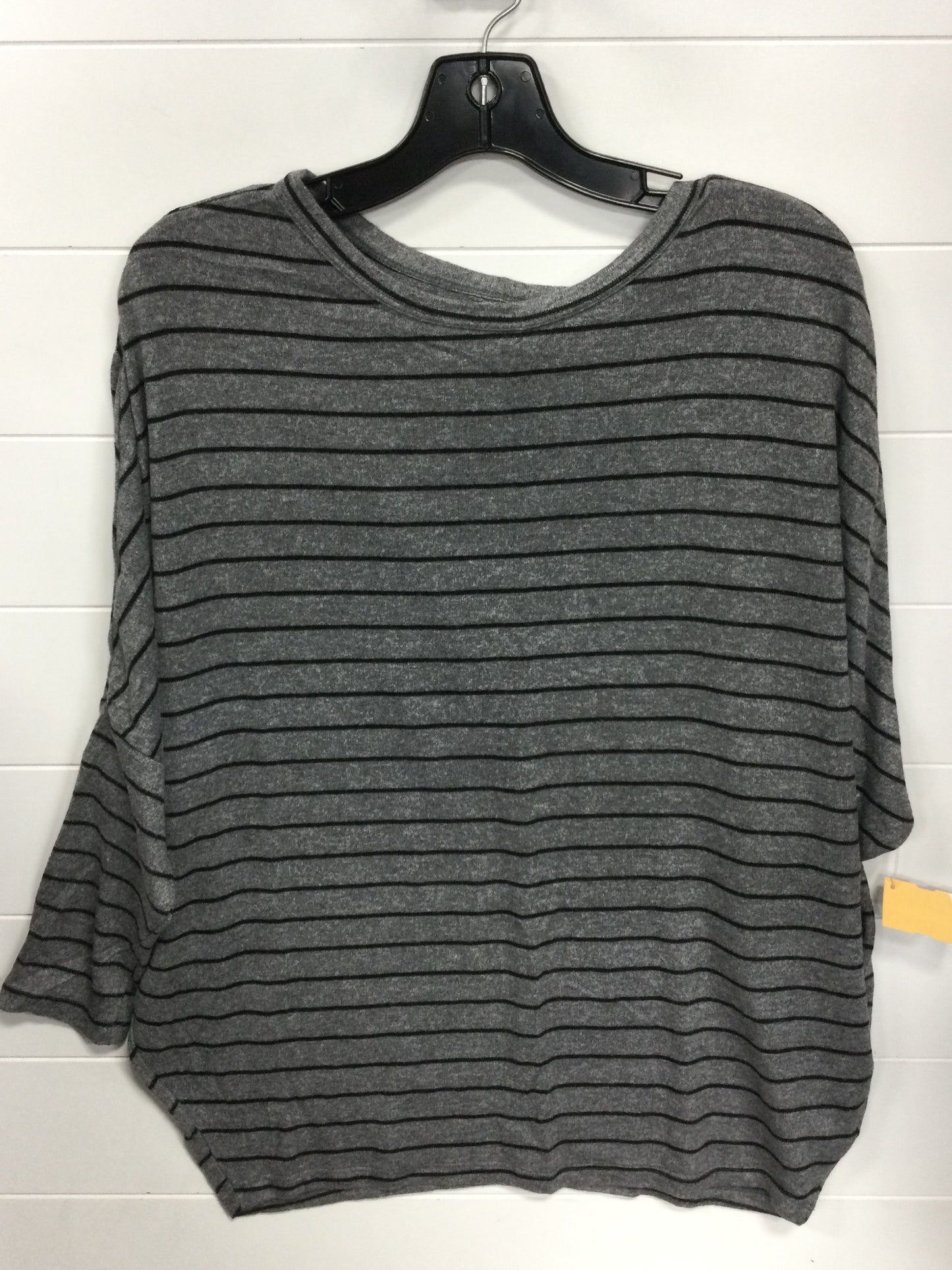 Top Ls By Maurices In Grey, Size:M