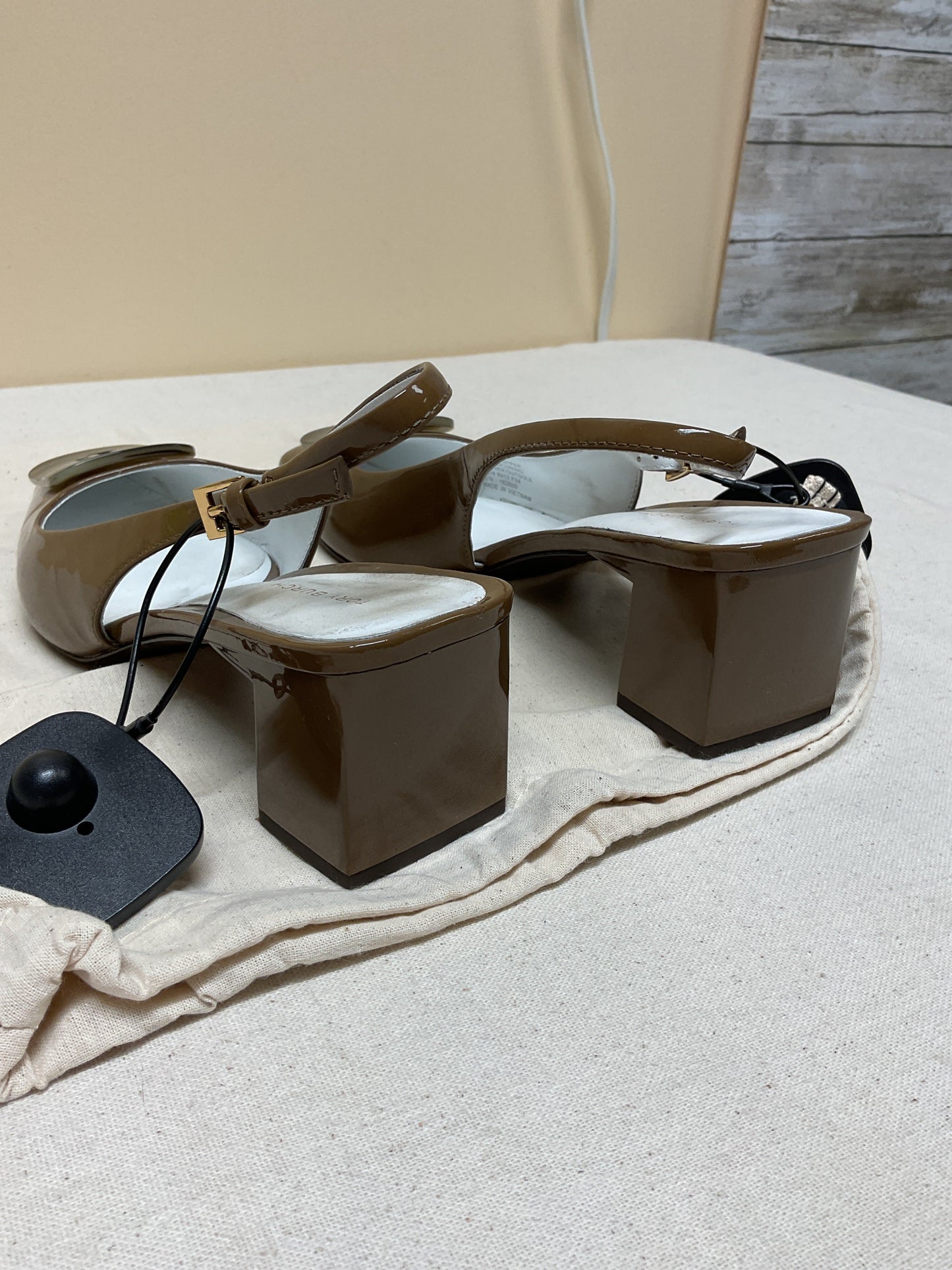 Shoes Designer By Tory Burch In Brown, Size:7.5