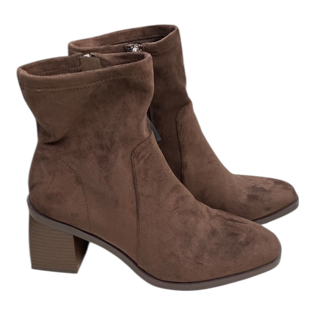 Boots Ankle Heels By Anne Klein In Brown, Size:9