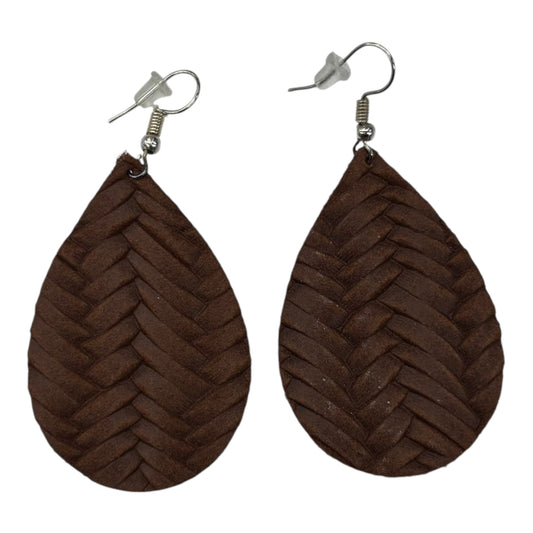 EARRINGS DANGLE/DROP by    CLOTHES MENTOR In BROWN