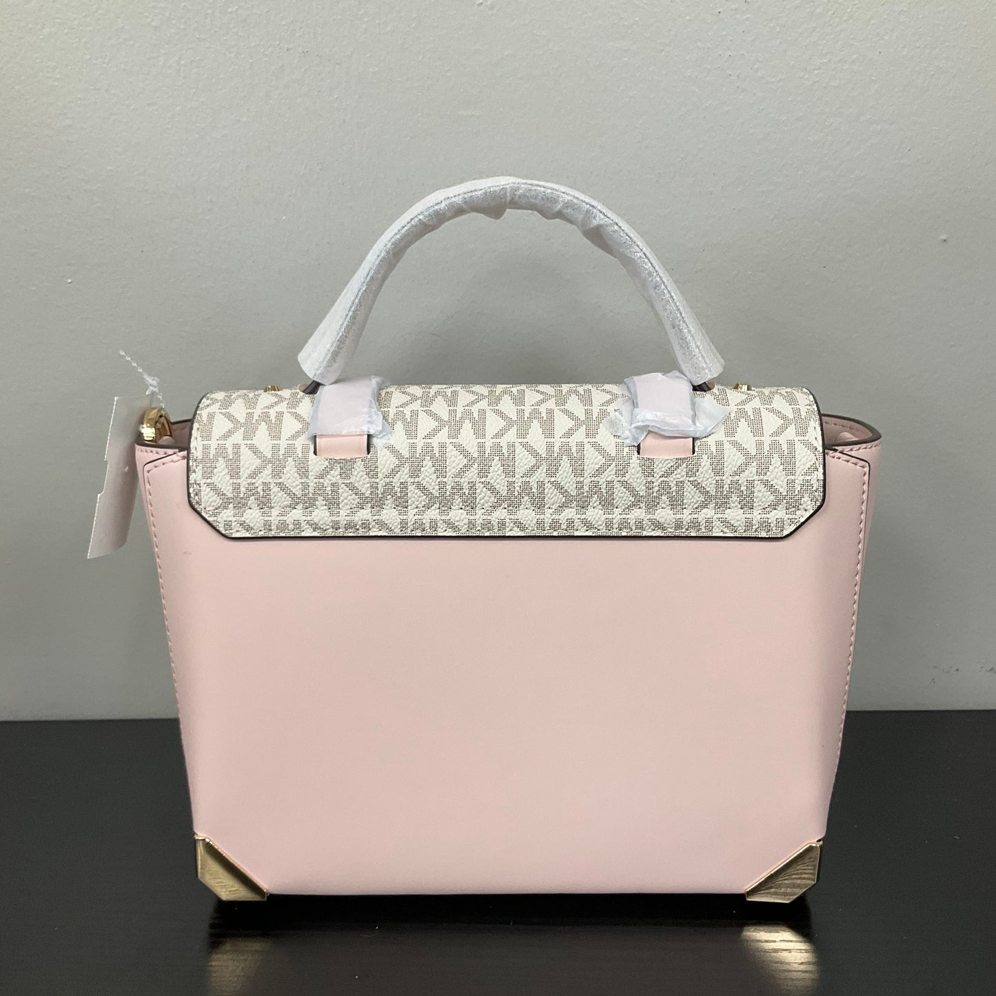 Crossbody Designer By Michael Kors In Pink & White, Size:Small