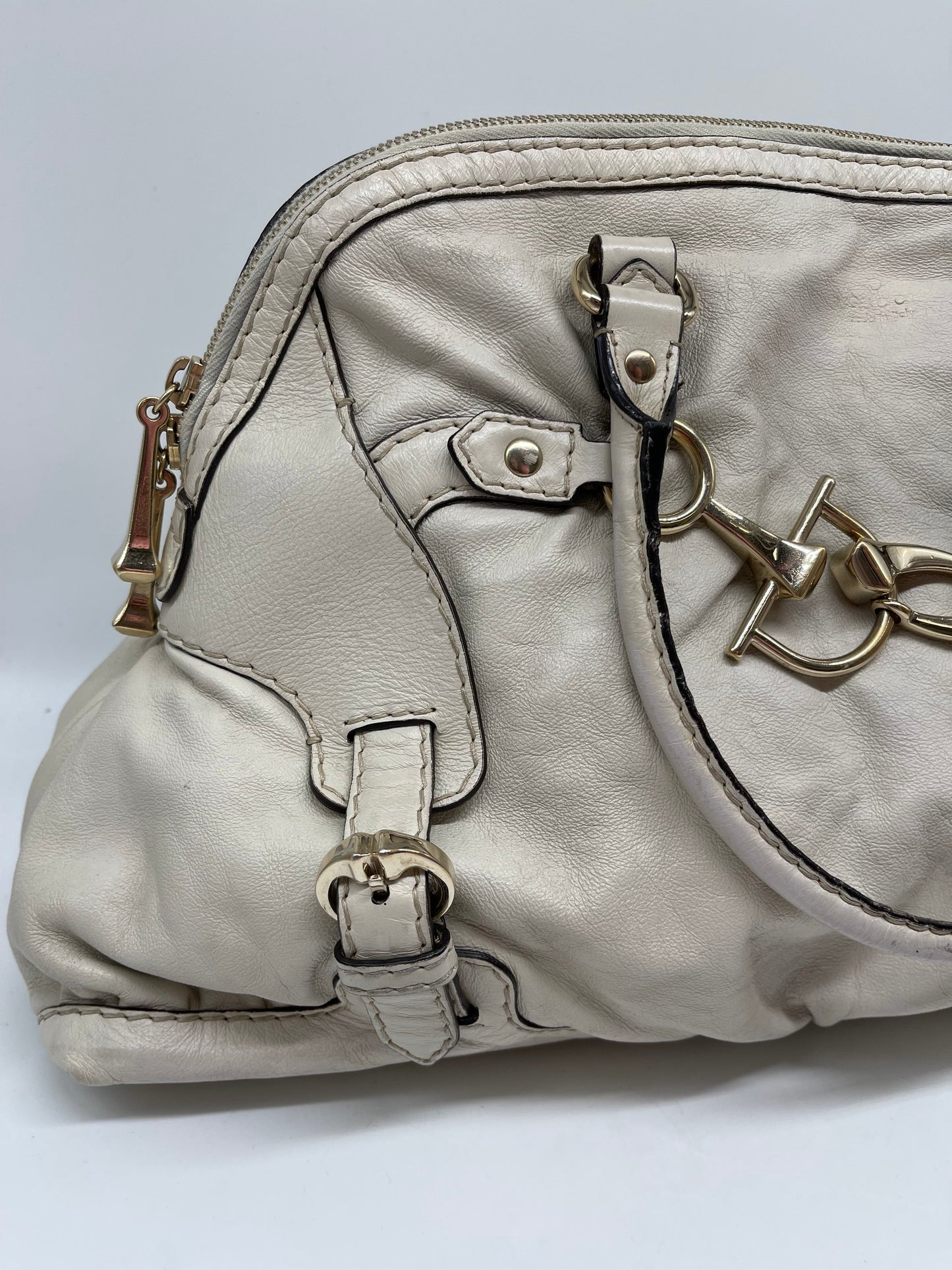 Handbag Luxury Designer By Gucci, Size: Large