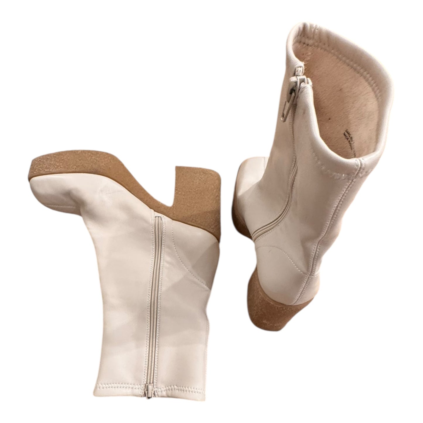 Boots Ankle Heels By Chinese Laundry In Tan, Size:7.5