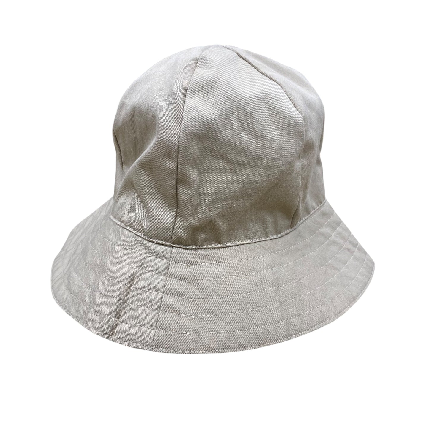 HAT LUXURY DESIGNER by BURBERRY In PLAID PATTERN
