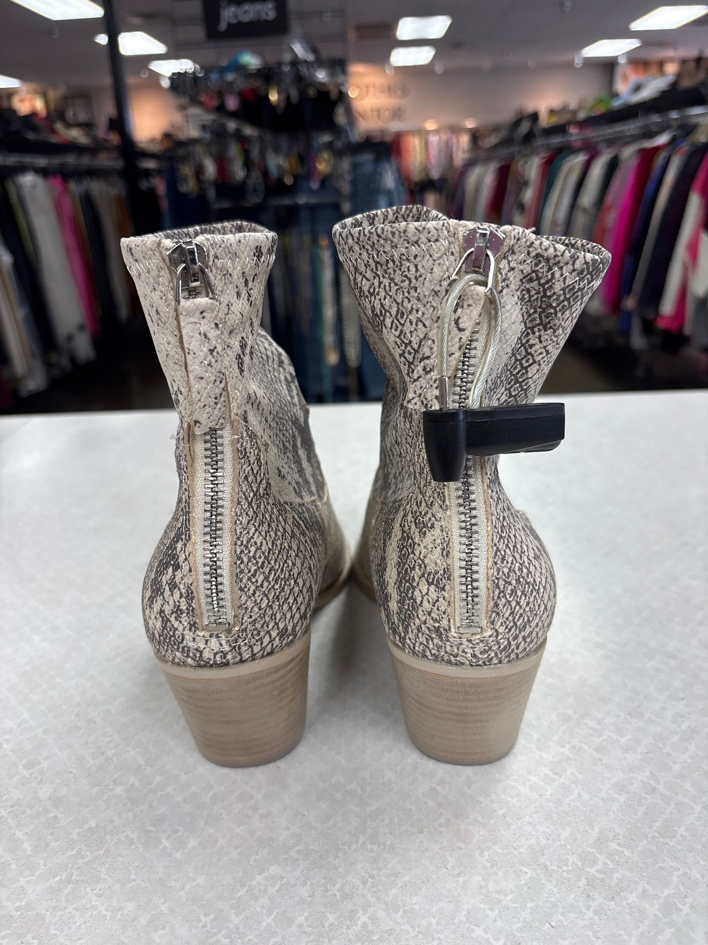 Boots Ankle Heels By Dolce Vita In Snakeskin Print, Size:7.5