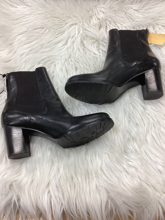 Boots Ankle Heels By Cole-Haan In Black, Size:6