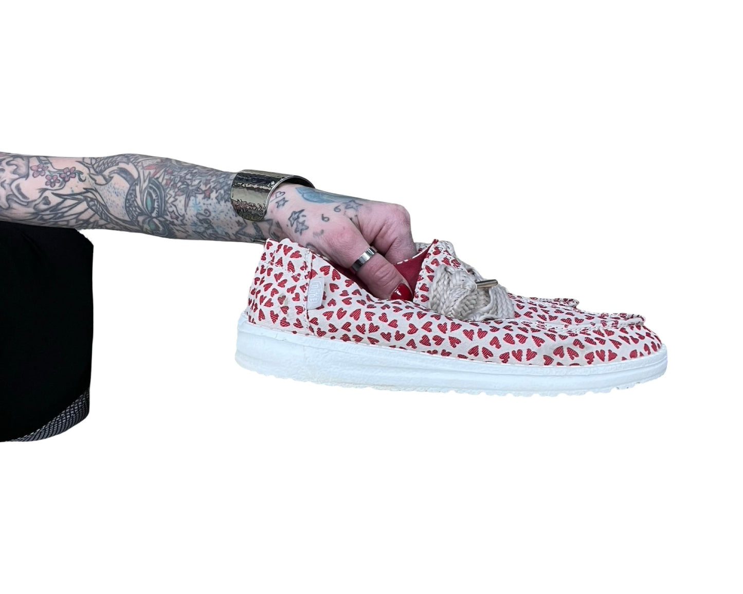 Shoes Sneakers By Hey Dude In Red & Tan, Size:6