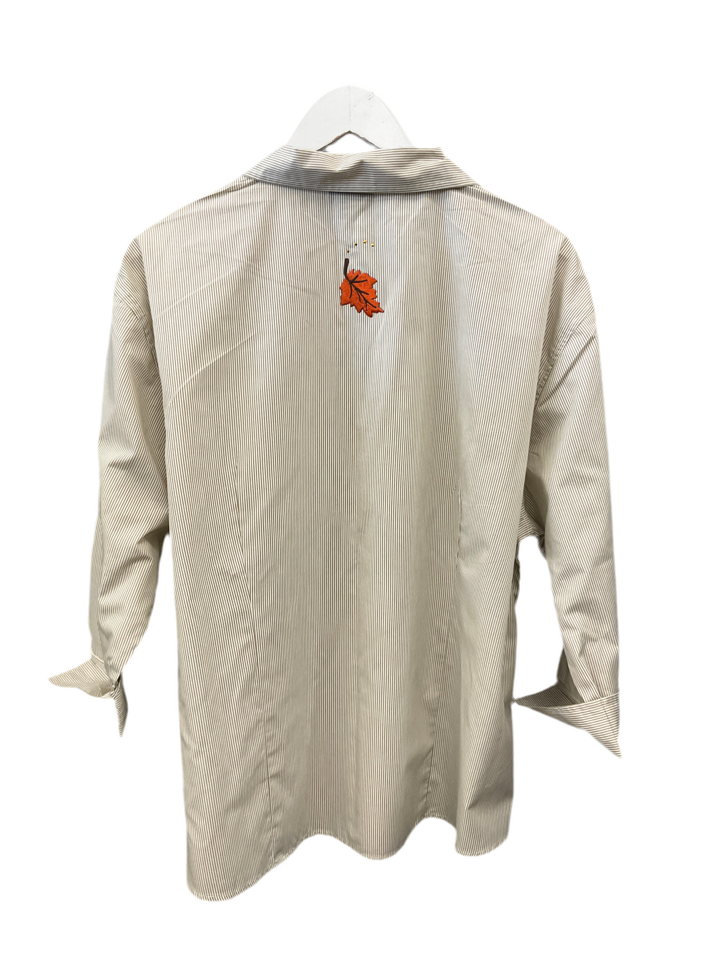 Top 3/4 Sleeve By   Clothes Mentor In Beige, Size:1X