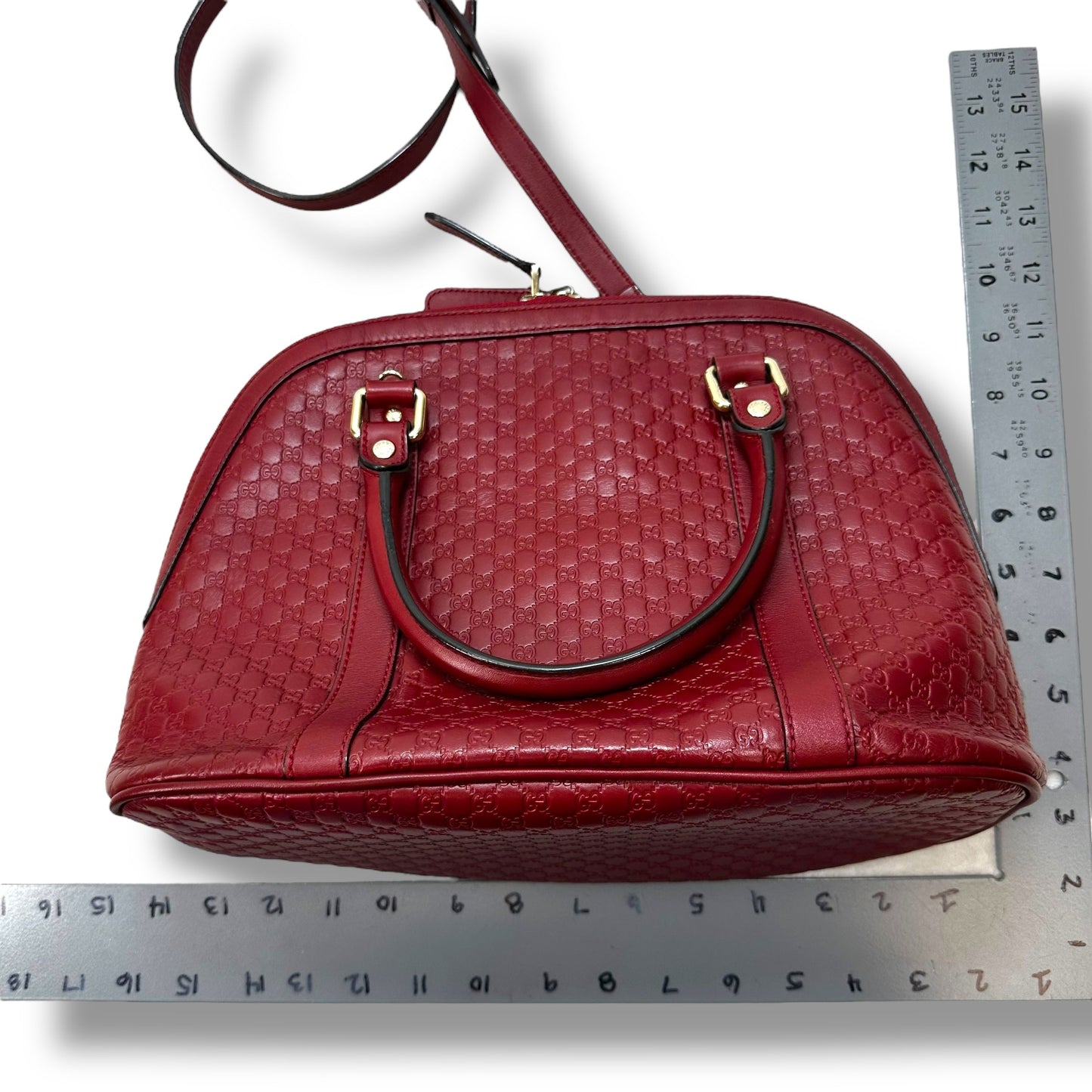 Handbag Luxury Designer By Gucci, Size: Medium