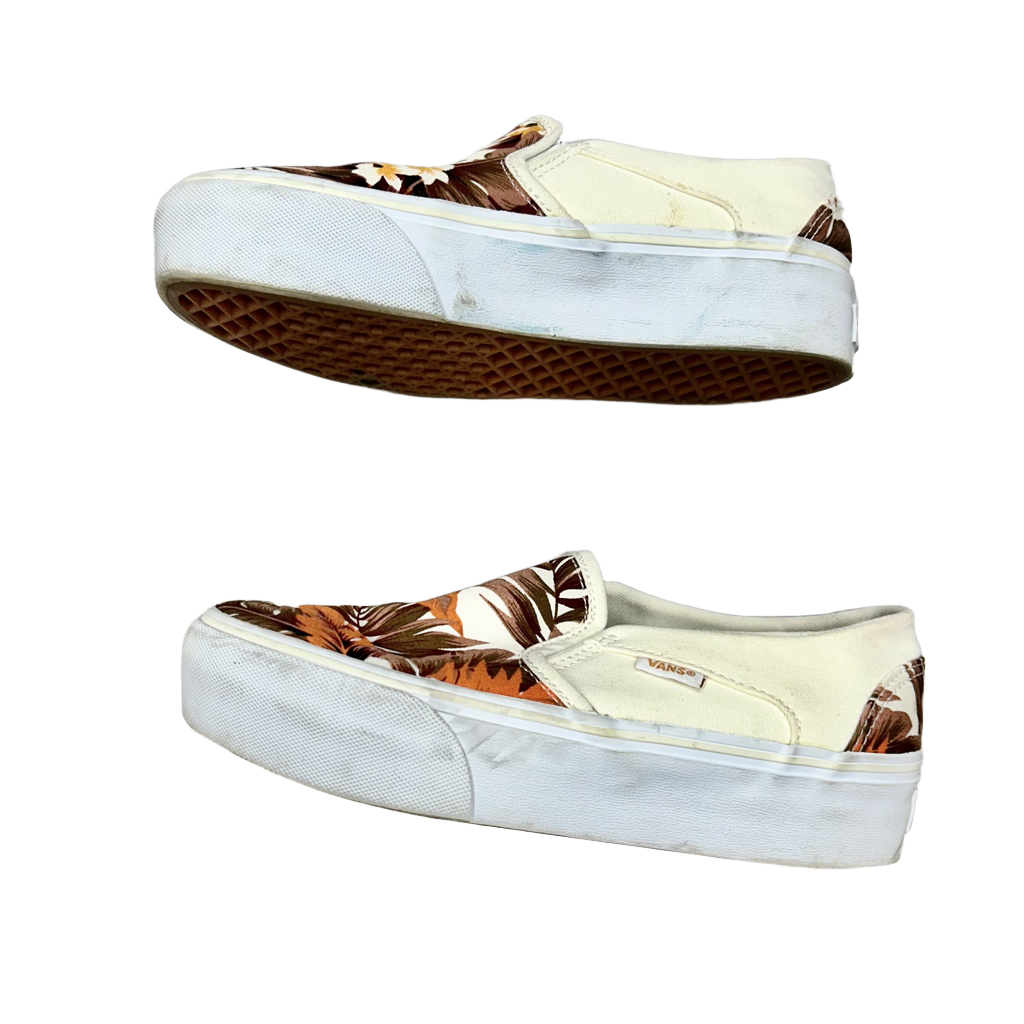 Shoes Sneakers By Vans  Size: 6