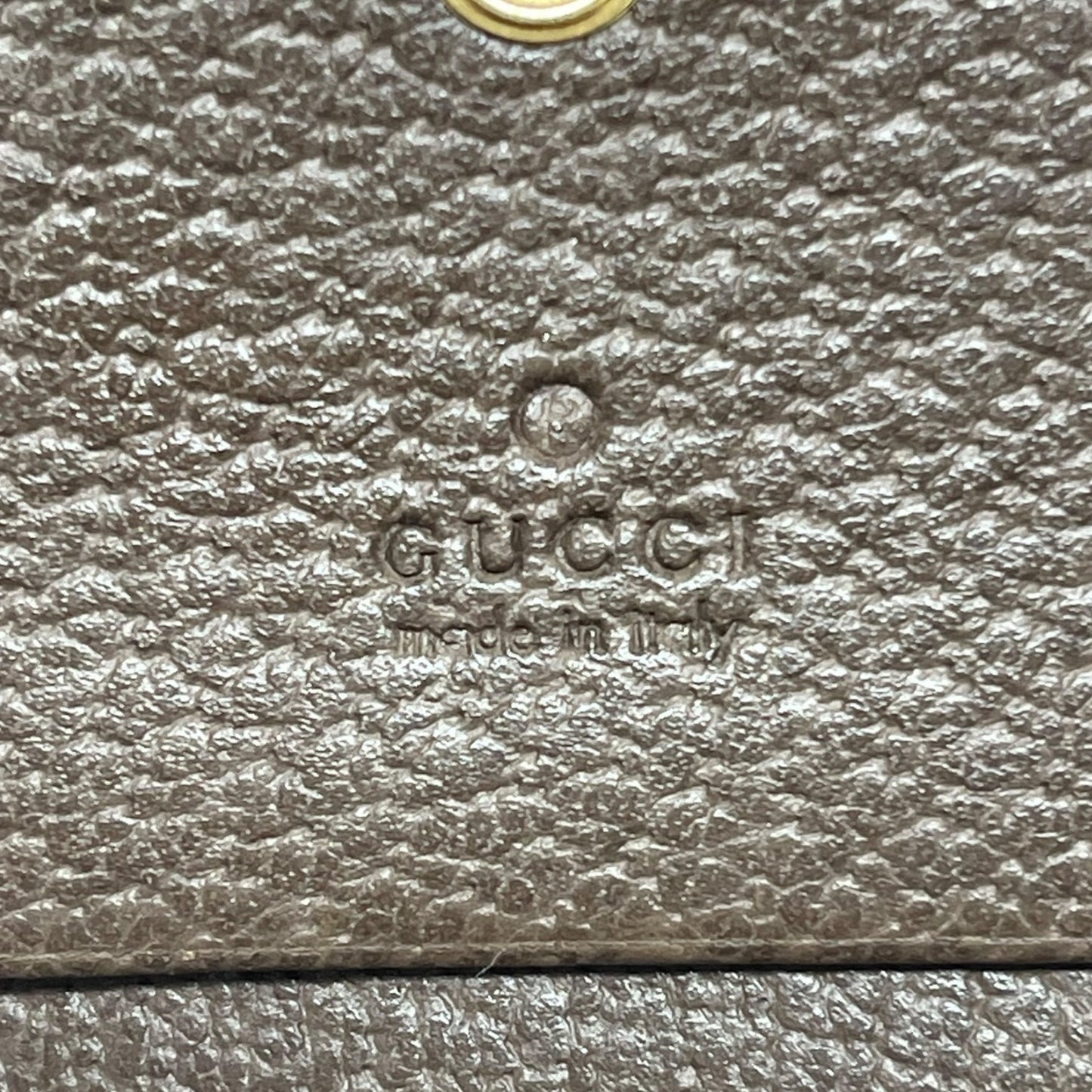 Wallet Luxury Designer By Gucci, Size: Small