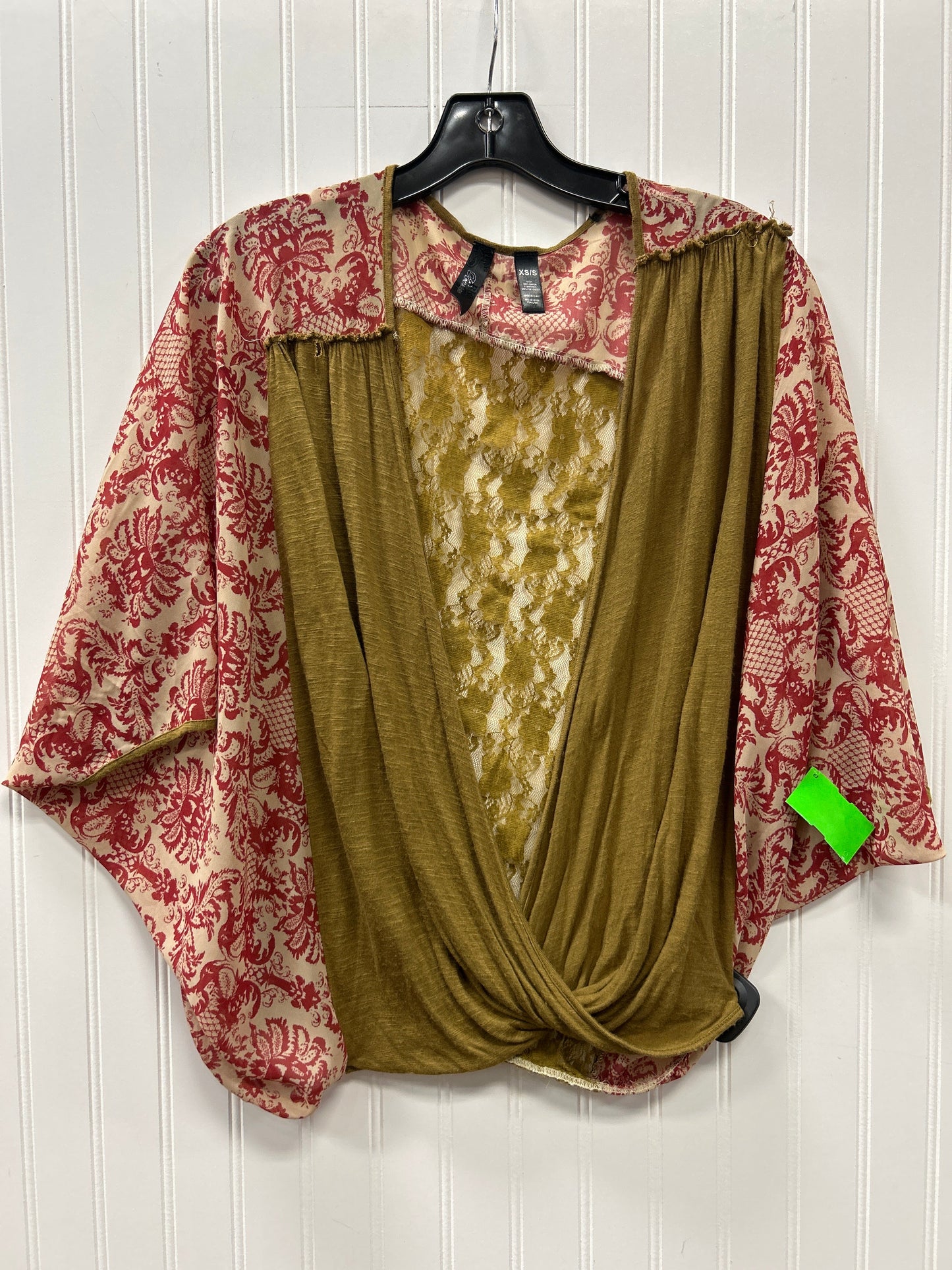 Kimono By Bke In Red, Size:Xs