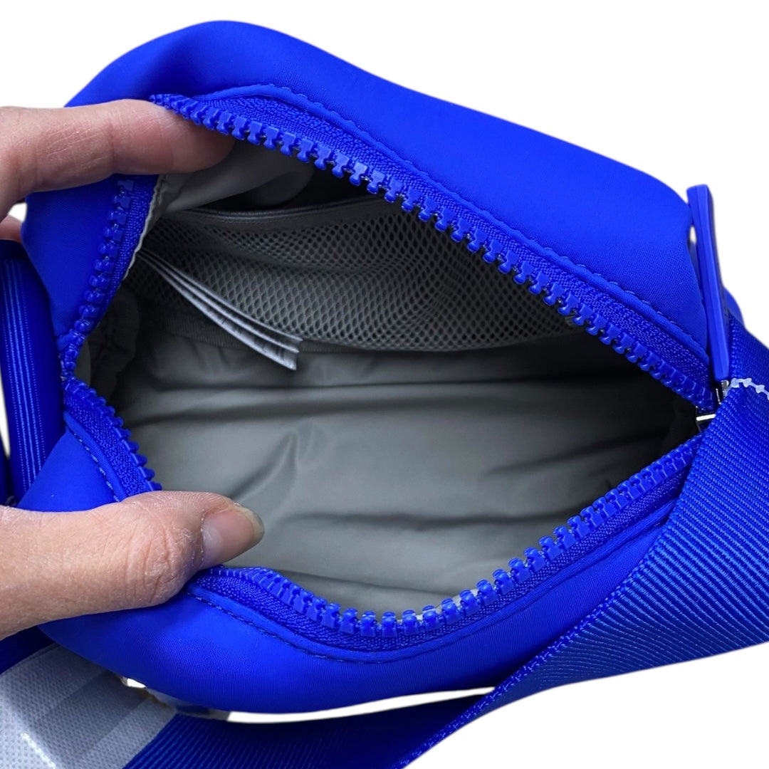 Handbag By Athleta In Blue, Size:Small