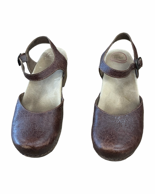 Shoes Heels Block By Dansko In Brown, Size:10.5