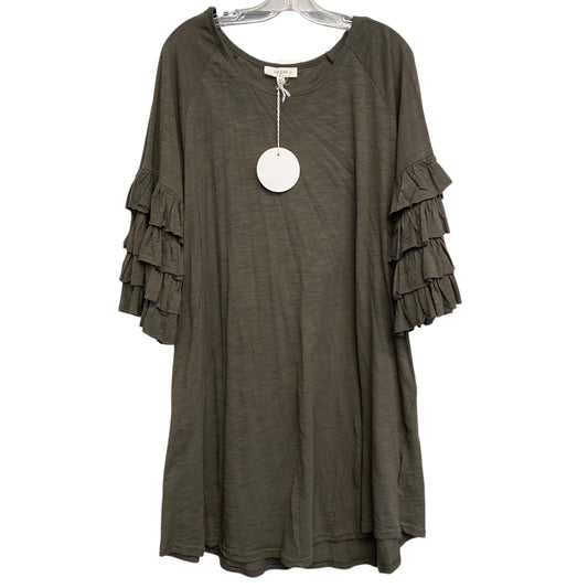 Dress Casual Short By Umgee In Green, Size:2X