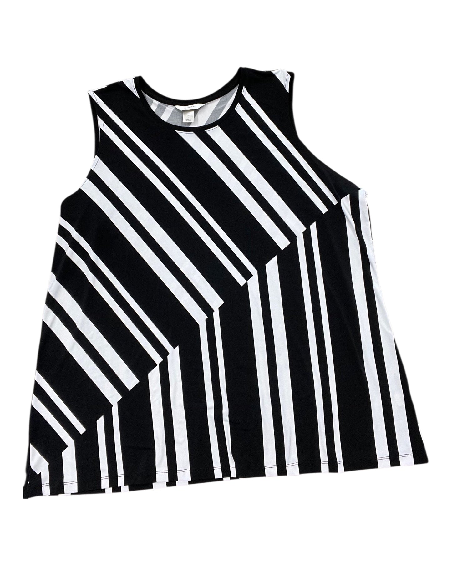 Top Sleeveless By Cj Banks In Black & White, Size:3X