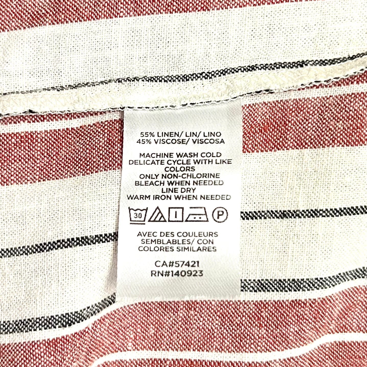 Top Short Sleeve By Loft In Red & White, Size: S