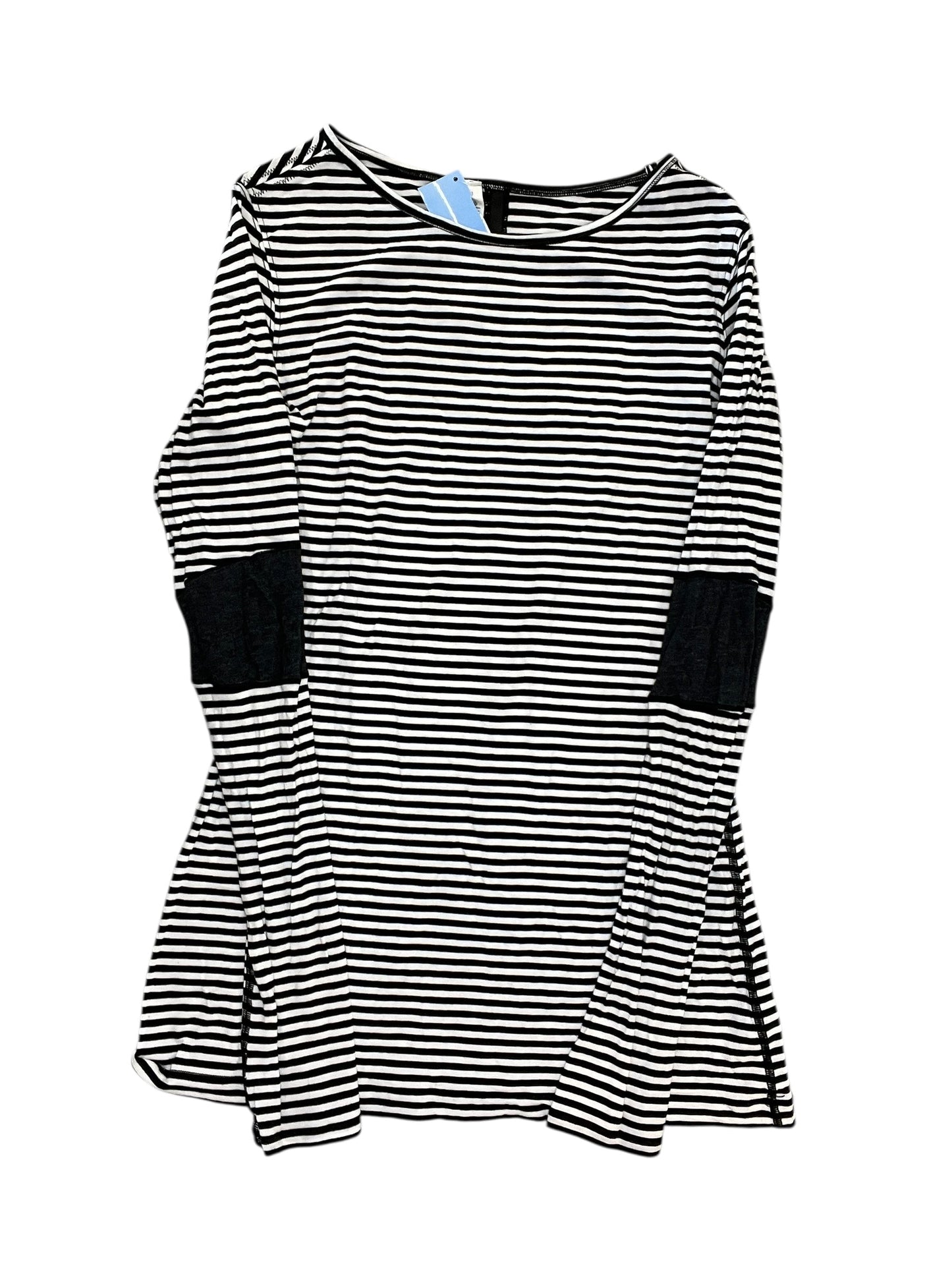 Athletic Top Ls Crewneck By Lululemon In Striped Pattern, Size:M