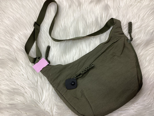 Crossbody By Cmc In Green, Size:Medium