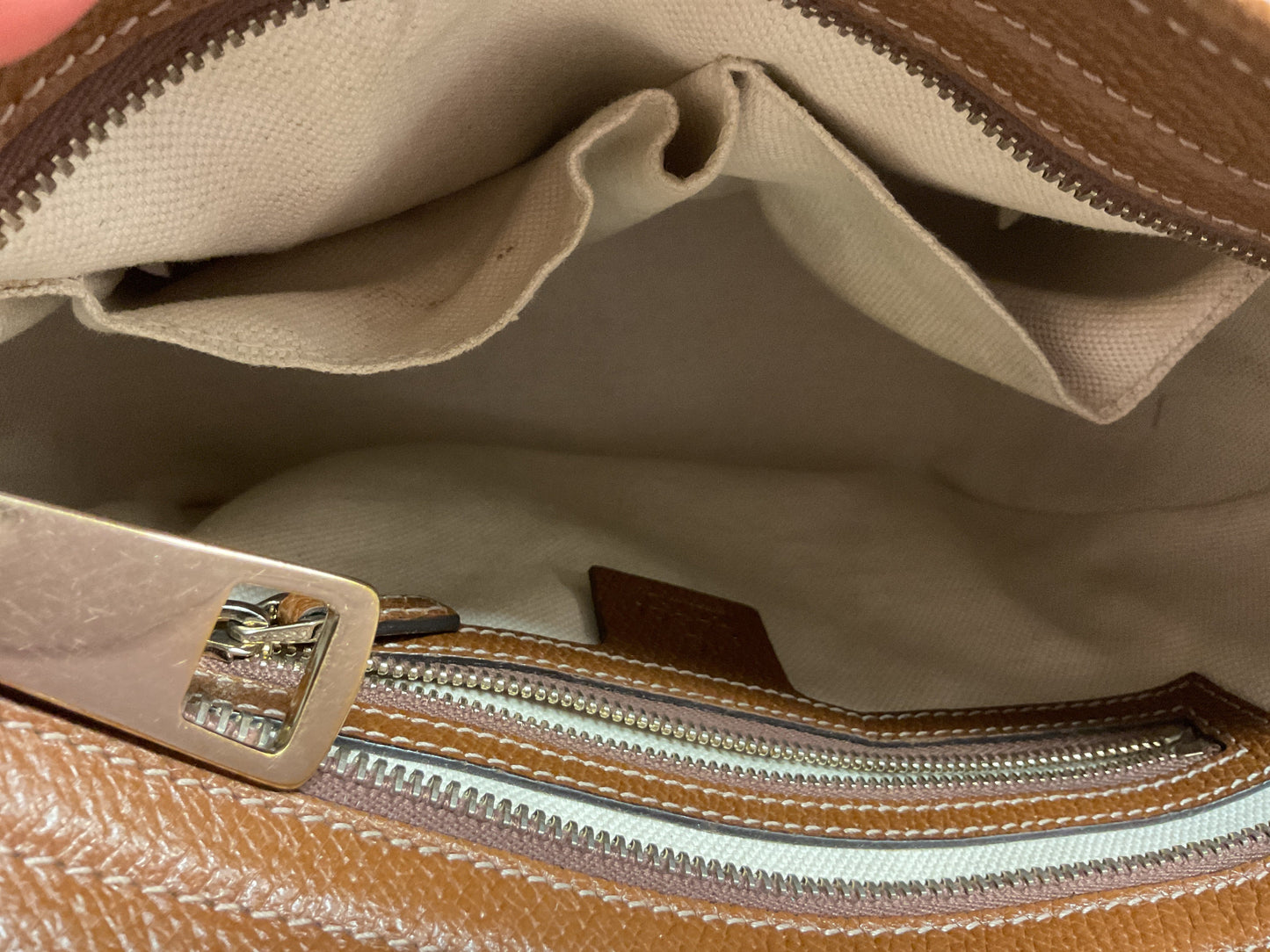 Crossbody Luxury Designer By Gucci In Brown & Tan, Size:Small