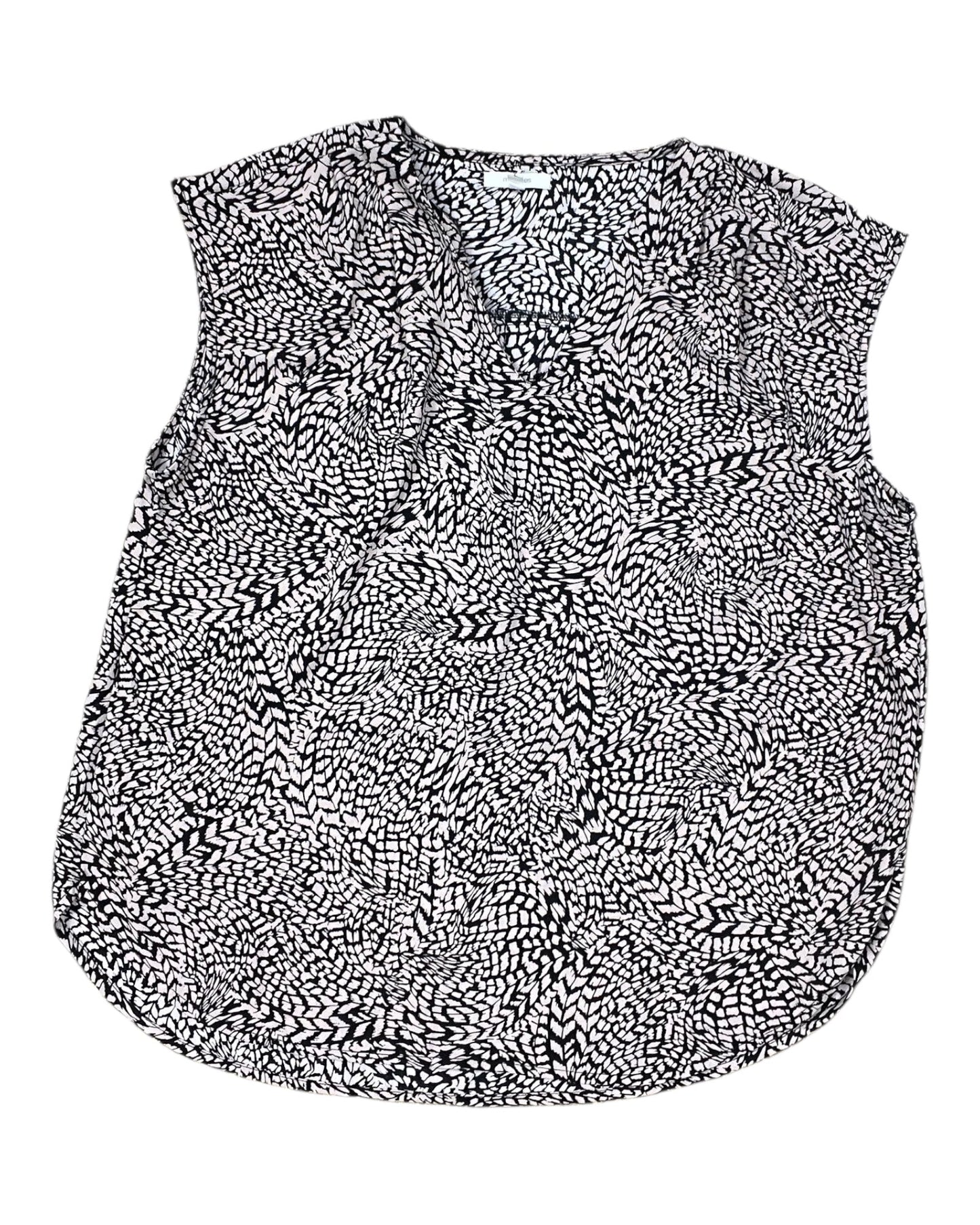 Top Sleeveless By Maurices In Black & Pink, Size:L