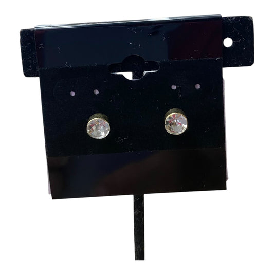 Earrings Stud  In Gold