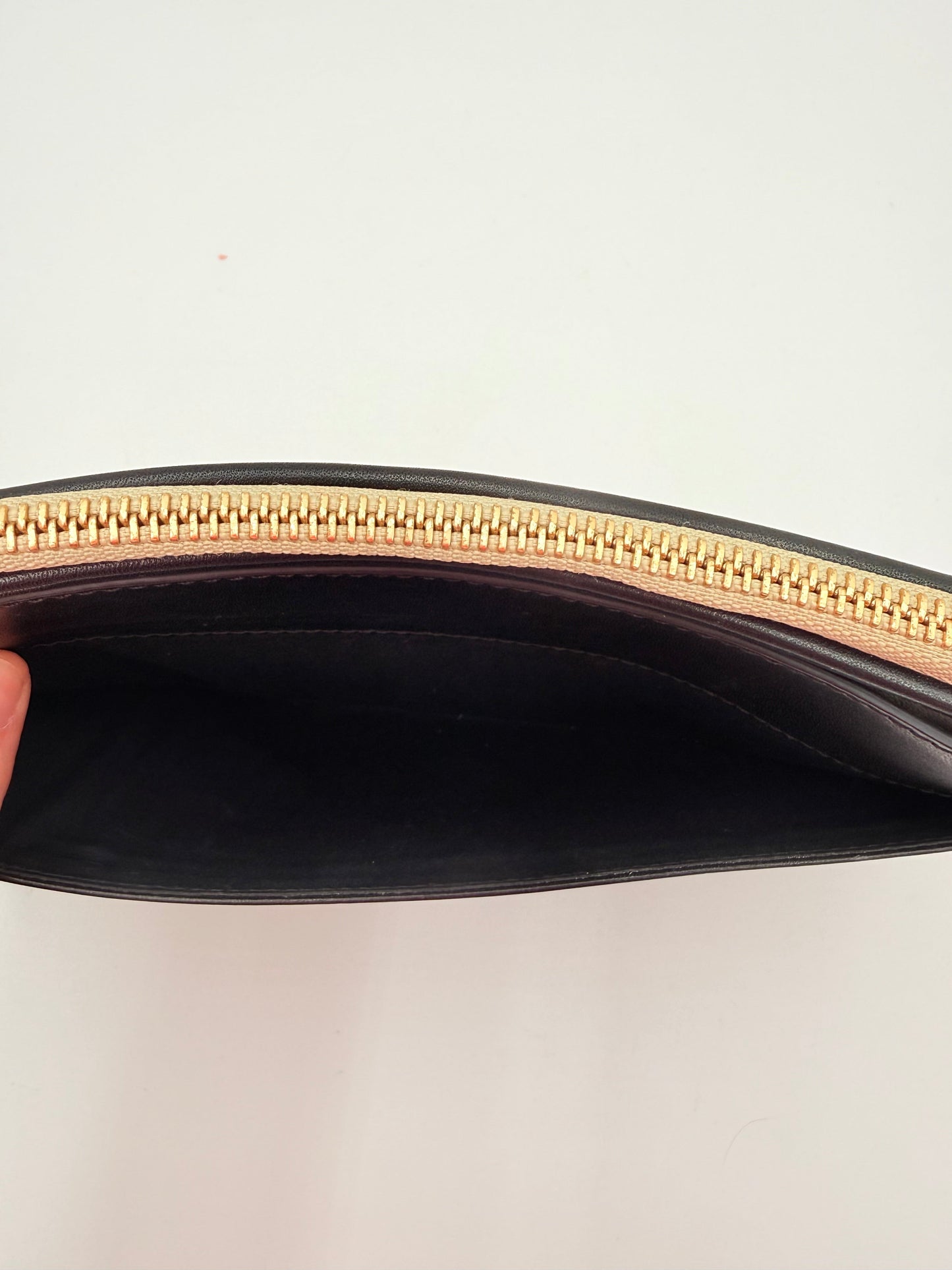 Clutch Luxury Designer By Chloe In Black & Cream, Size:Large