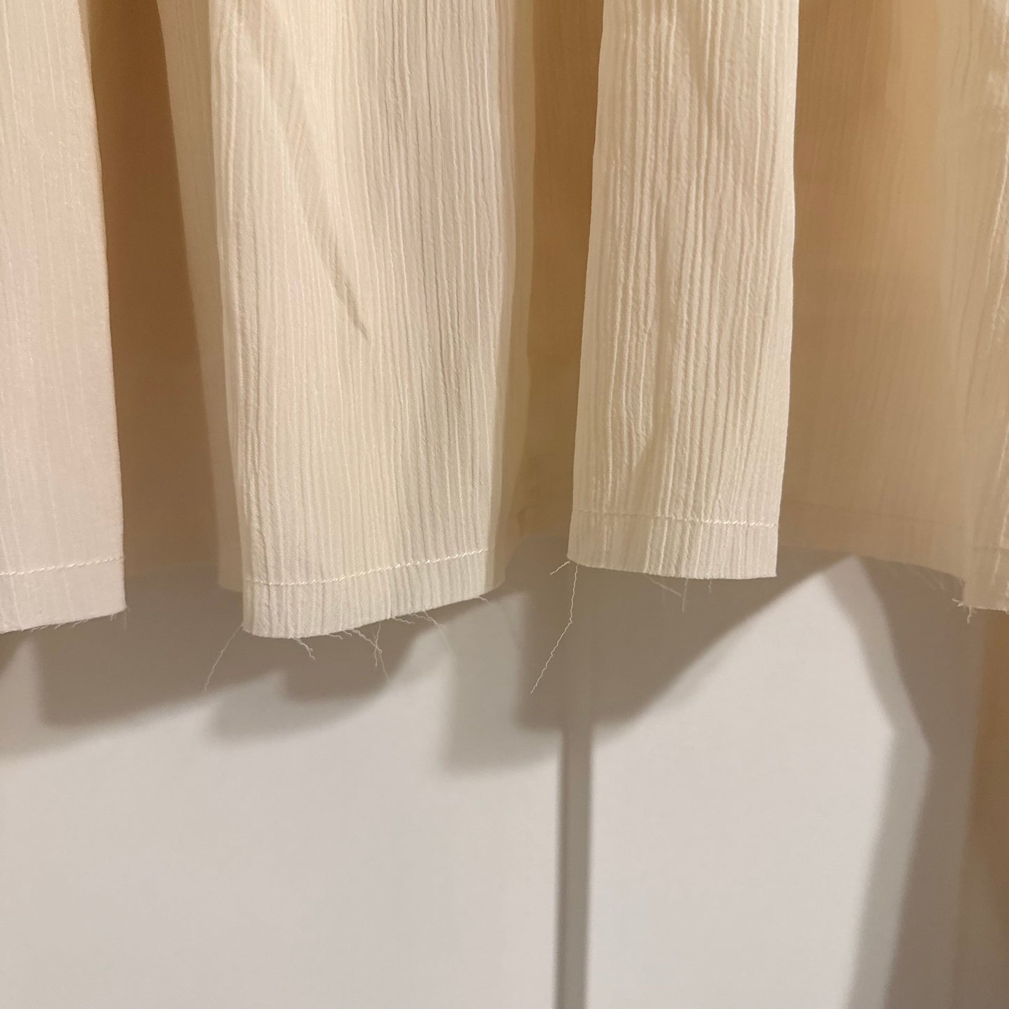 Top Long Sleeve By Clothes Mentor In Cream, Size: S