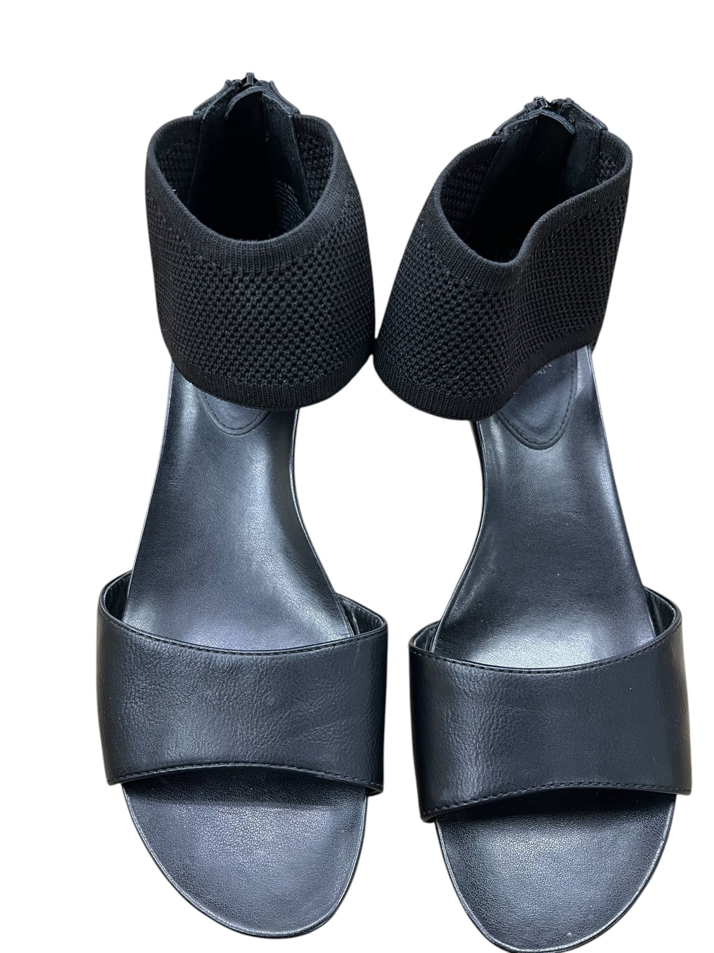 Sandals Flats By Simply Vera In Black, Size:9