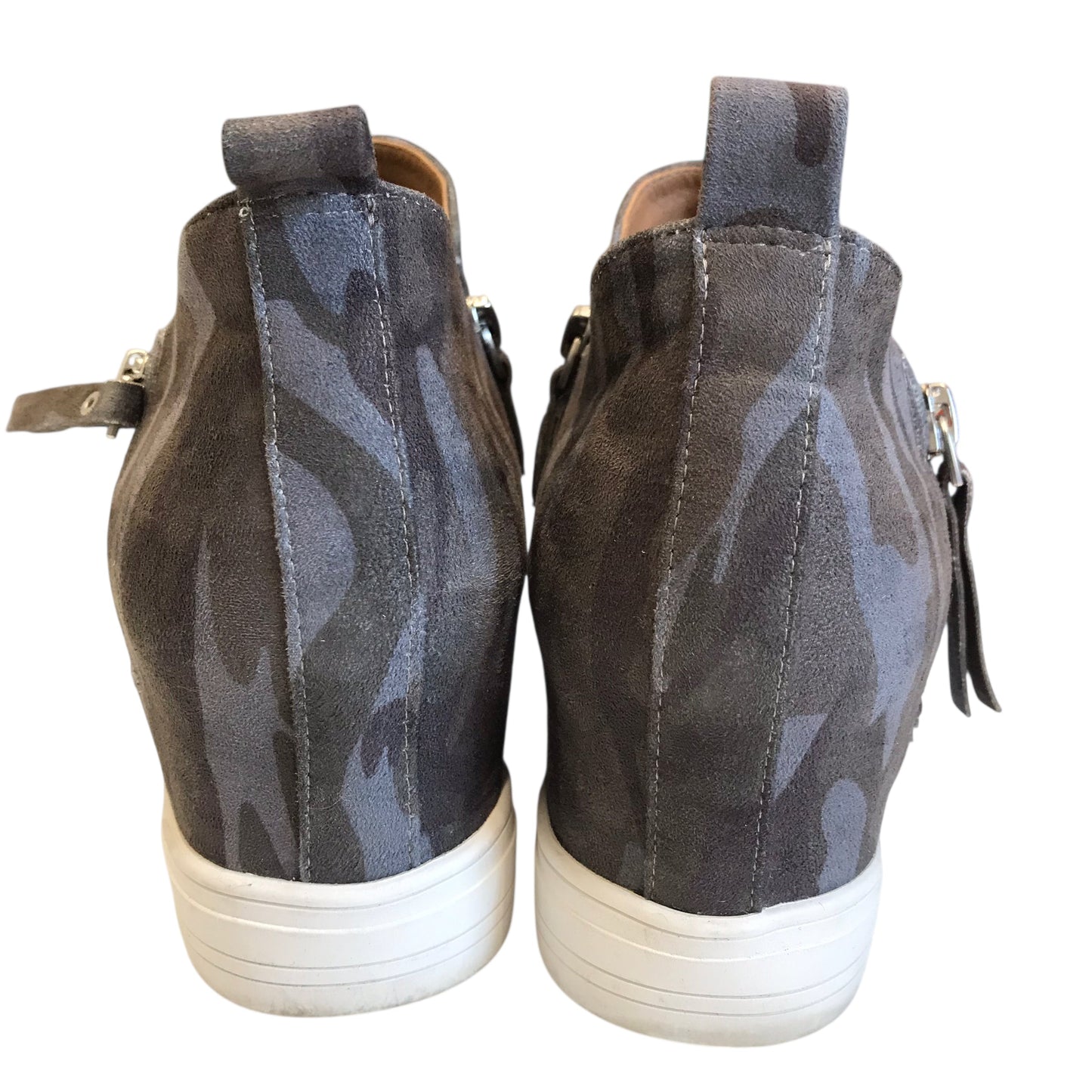 Boots Ankle Flats By Susina In Camouflage Print, Size:8.5