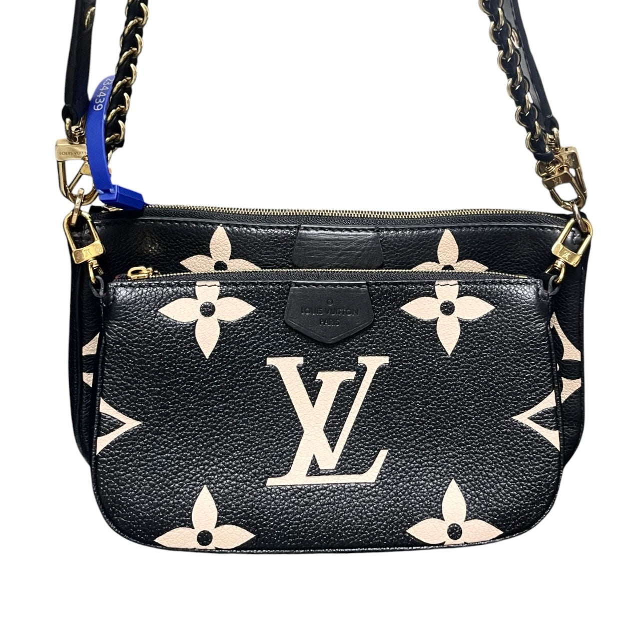 Crossbody Luxury Designer By Louis Vuitton, Size: Medium