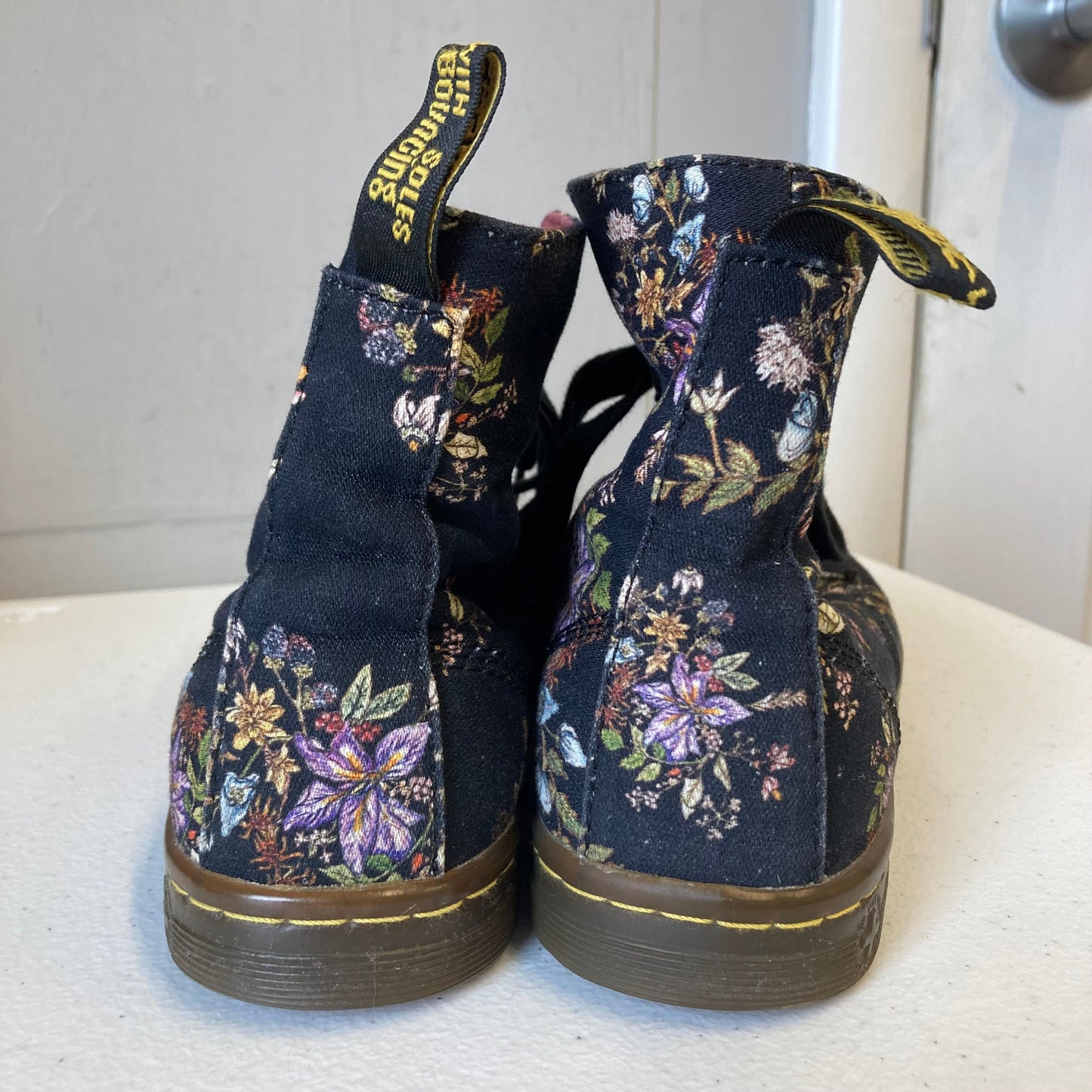 Shoes Sneakers By Dr Martens In Black & Purple, Size:7