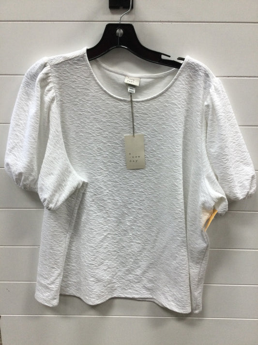 Top Ss By A New Day In White, Size:1X