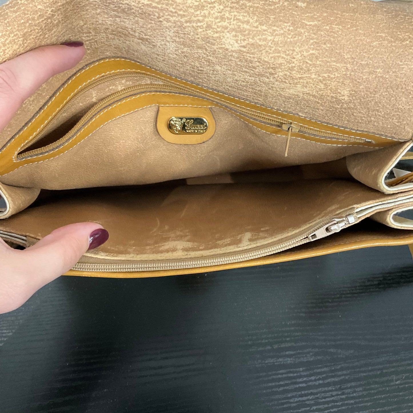Crossbody Luxury Designer By Gucci In Beige, Size:Medium