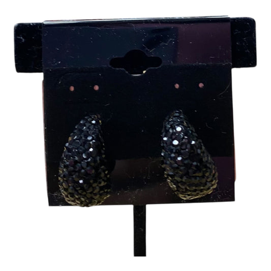 Earrings Dangle/Drop  In Black